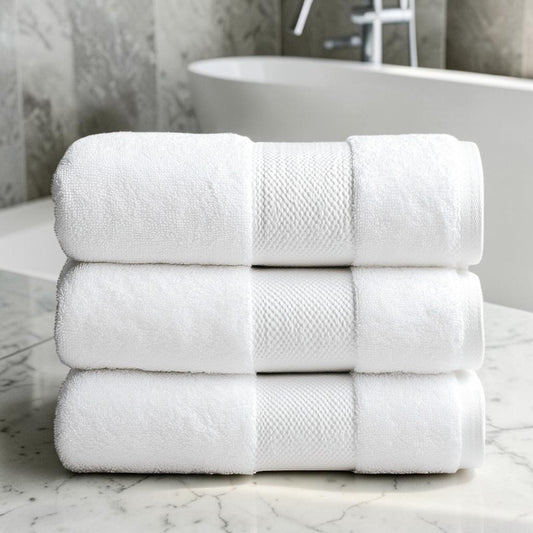 Krevo Luxury Bath Towel - 800 GSM Extra Thick Egyptian Cotton - Hotel Quality Spa Towel - Ultra Soft & Highly Absorbent - White
